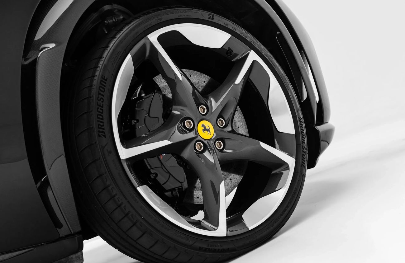 فيراري بوروسانجوي 6.5L V-12 Naturally Aspirated Engine | Warranty