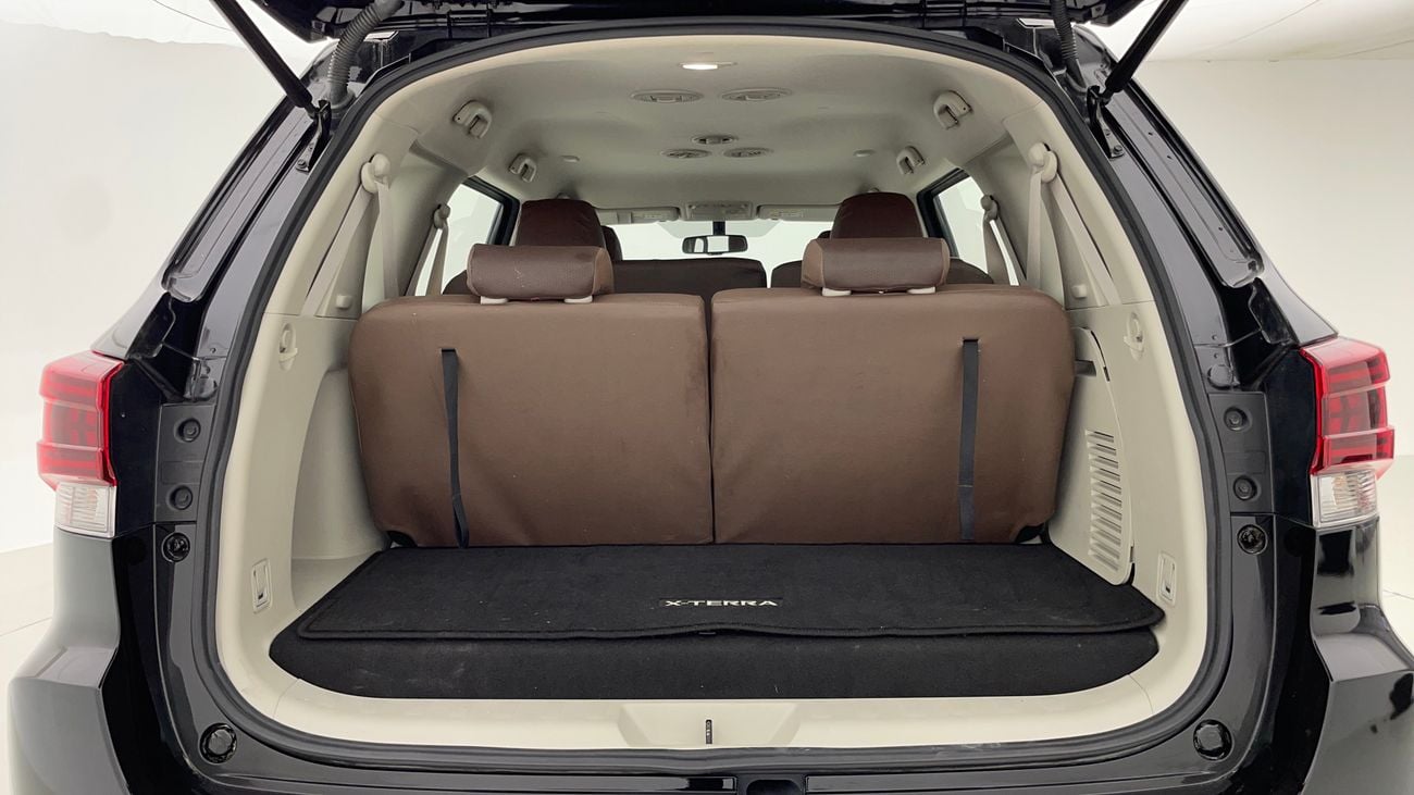 نيسان إكستيرا TITANIUM 2.5 | بدون دفعة مقدمة | اختبار القيادة في المنزل