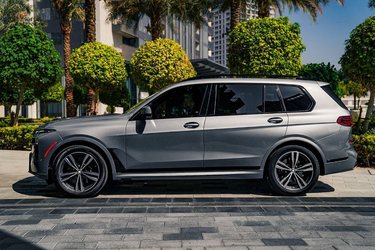 BMW X7 XDrive 40i Fully loaded Clean title 2keys Original paint no accident completely serviced