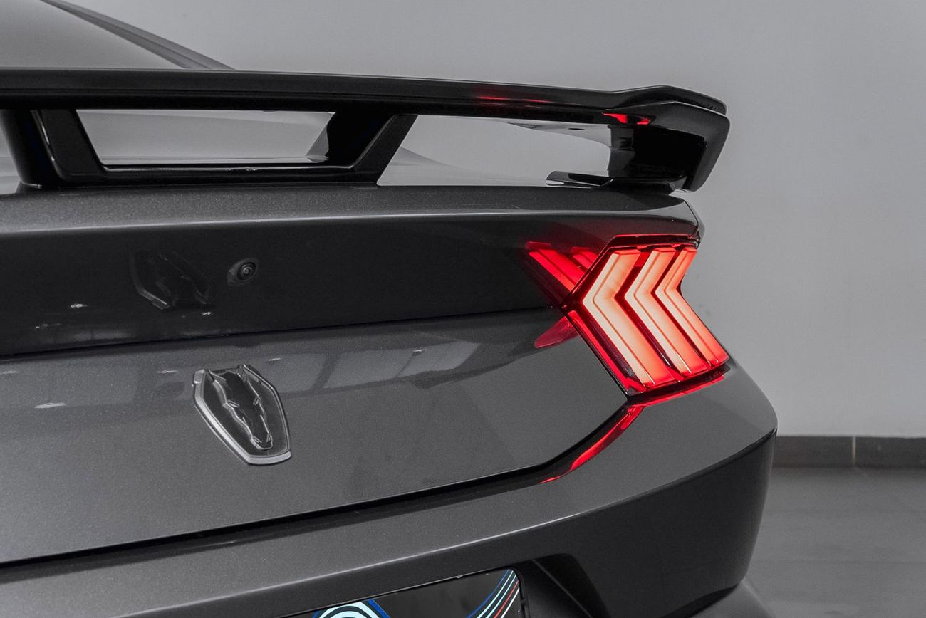 فورد موستانج DARK HORSE 5.0 (500HP) A/T