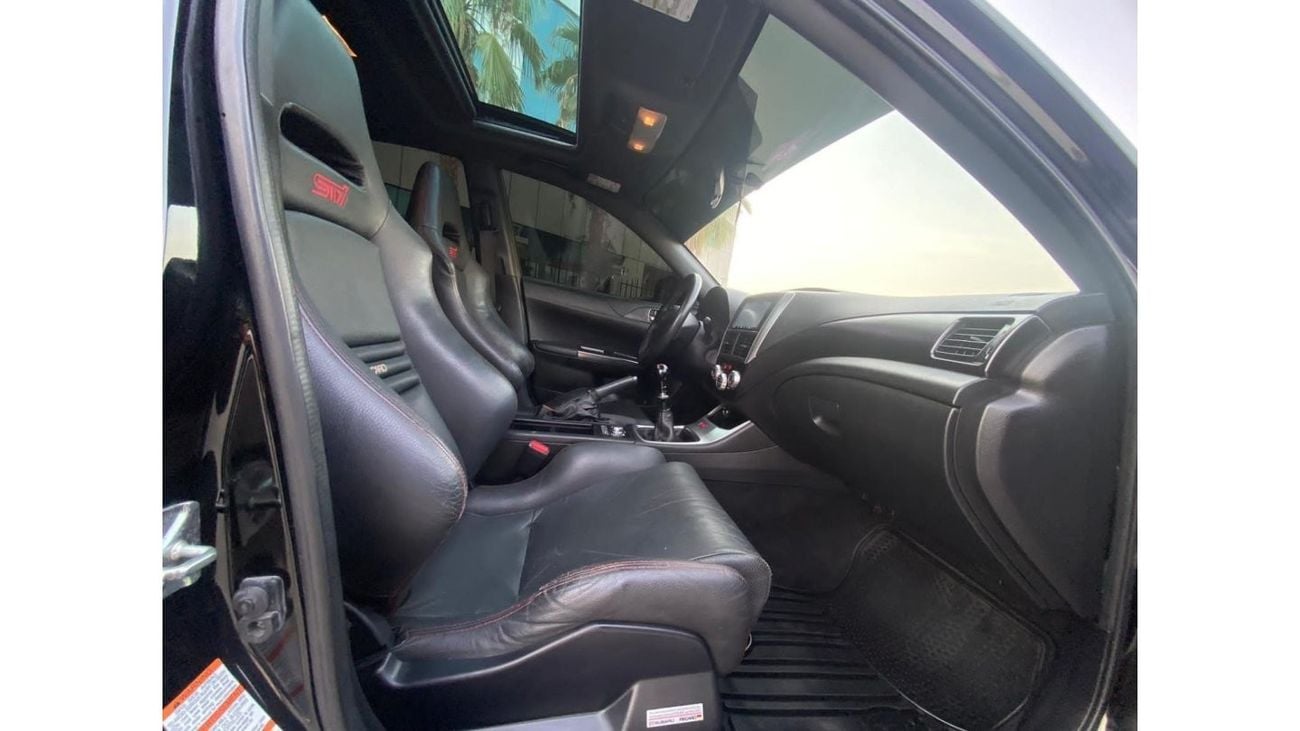 سوبارو امبريزا WRX