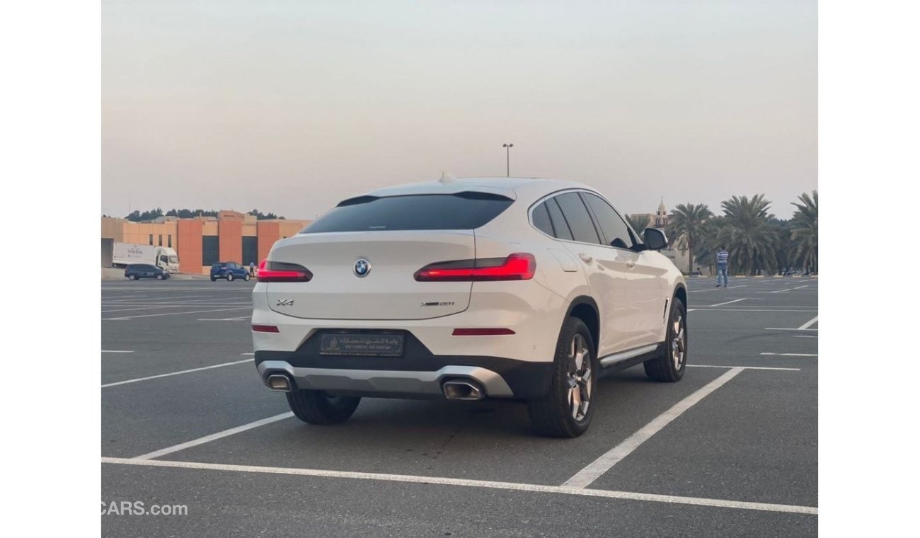 بي أم دبليو X4 xDrive 30i BMW X4  موديل 2022 مواصفات يابانية بحالة ممتازة