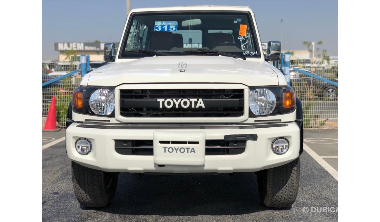 تويوتا لاند كروزر هارد توب TOYOTA LAND CRUISER HT71 4.0L PTR (70TH )