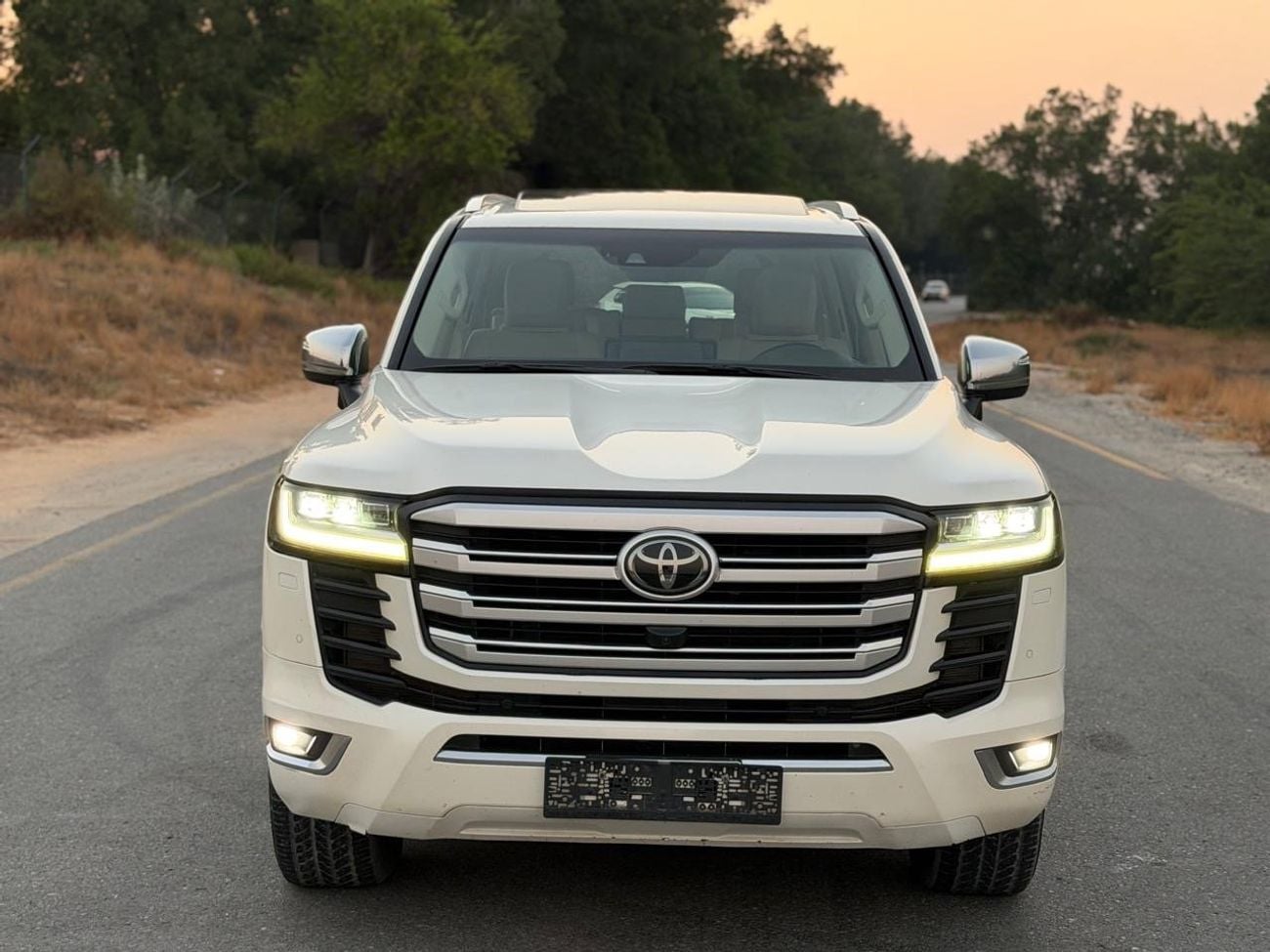 Toyota Land Cruiser VX 2022 Model Twin Turbo 3.3L Diesel Engine Full Option