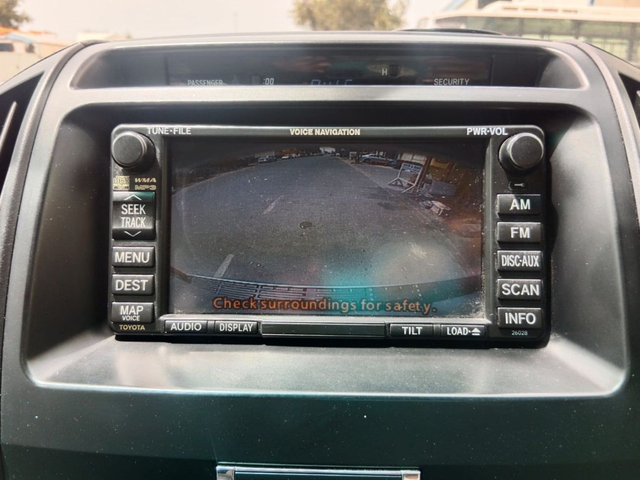 تويوتا لاند كروزر TOYOTA LAND CRUISER  RIGHT HAND DRIVE  (PM1508)