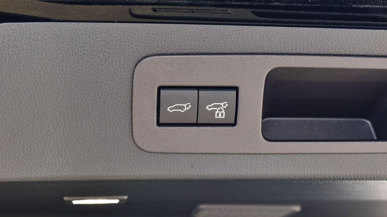 Toyota Land Cruiser ECTAGR001 – TLC300 GR Sport 3.3L Diesel Auto Black with Red Interior