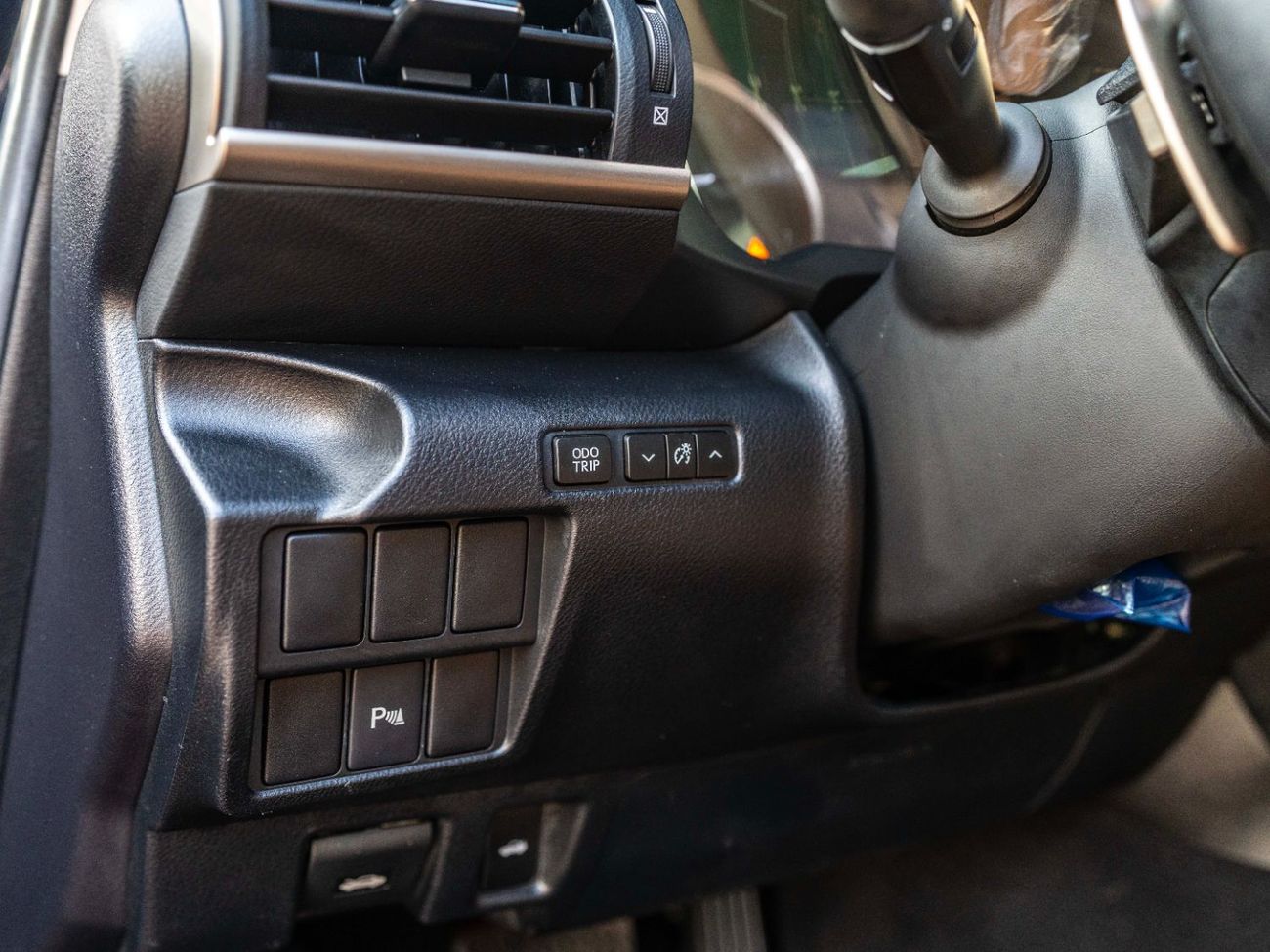 لكزس IS 300 F Sport 2.0L