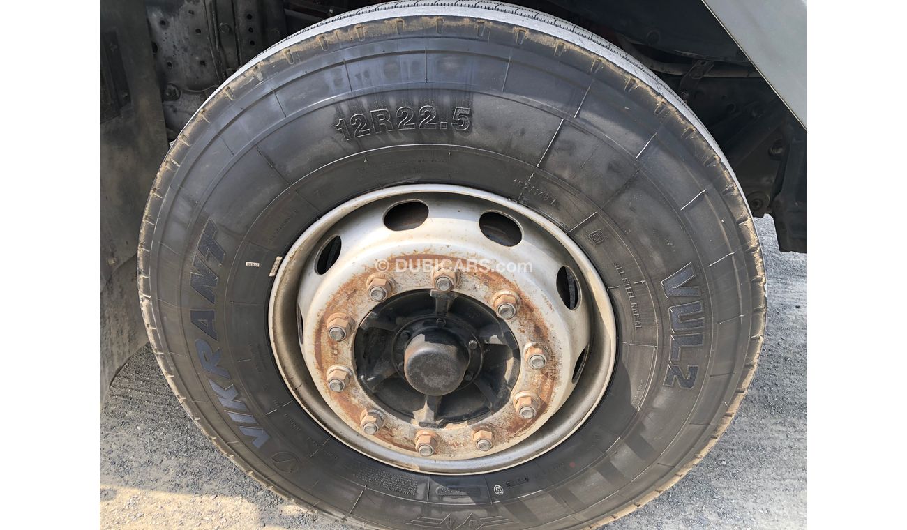 Daewoo Novus 2122 Truck 15 ton, Model:2012. Excellent condition