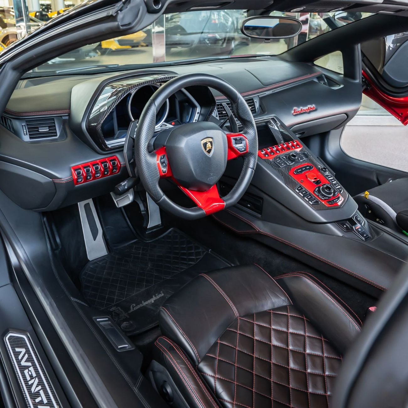 Lamborghini Aventador ROADSTER