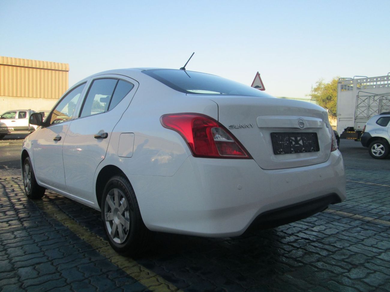 نيسان صني SV 1.6L