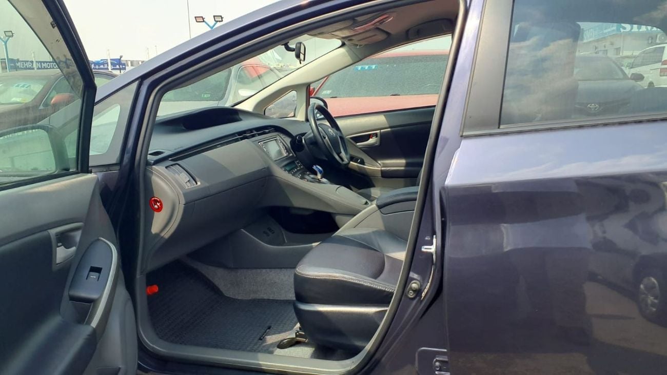 تويوتا برياس Fresh Import Like a New Car