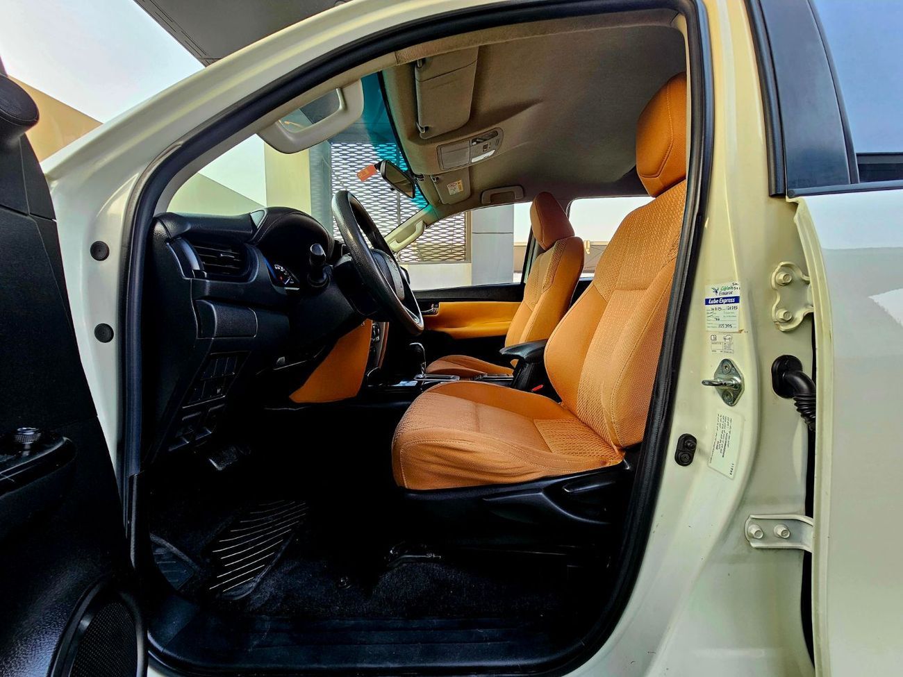 Toyota Fortuner EXR 2.7L (164 HP) EXR/ 4WD GCC 2.7L/ 3 KEYS/ SINGLE OWNER/ IMMACULATE CONDITION