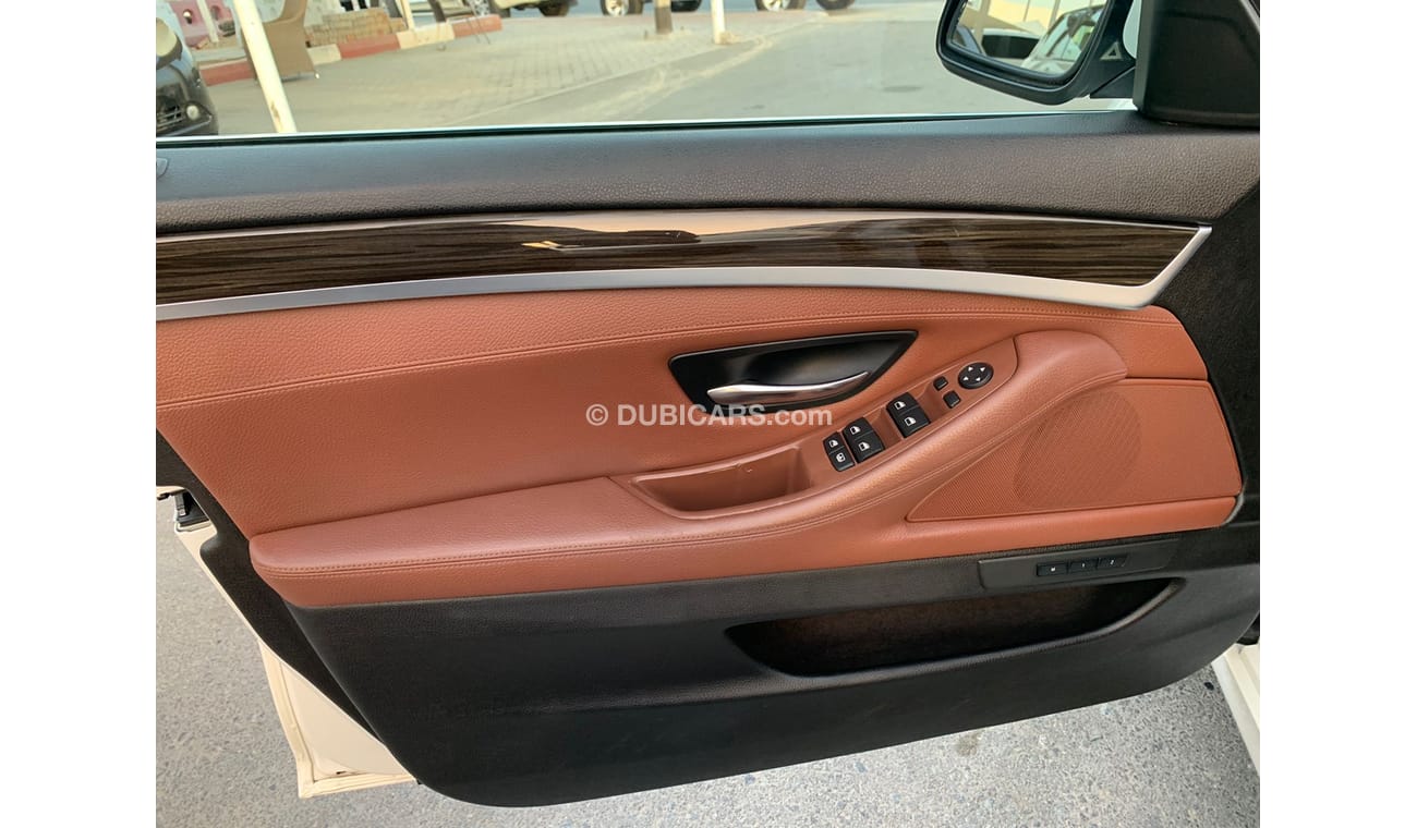 بي أم دبليو 530i BMW 530 I 2013