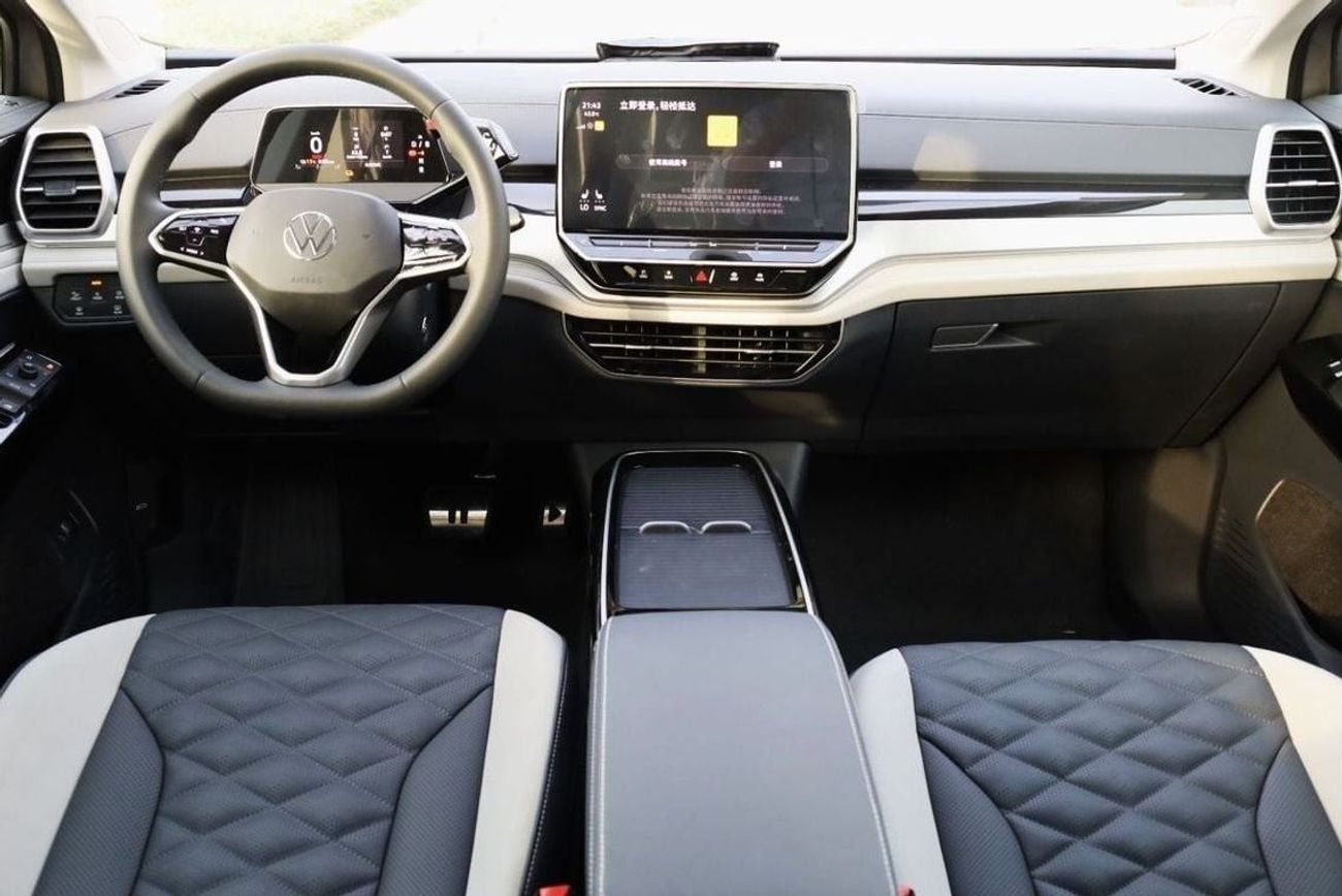 فولكس واجن ID.6 VOLKSWAGEN_ID,6_CROZZ_PRO_2024_FULL_OPTIONS_7SEATS