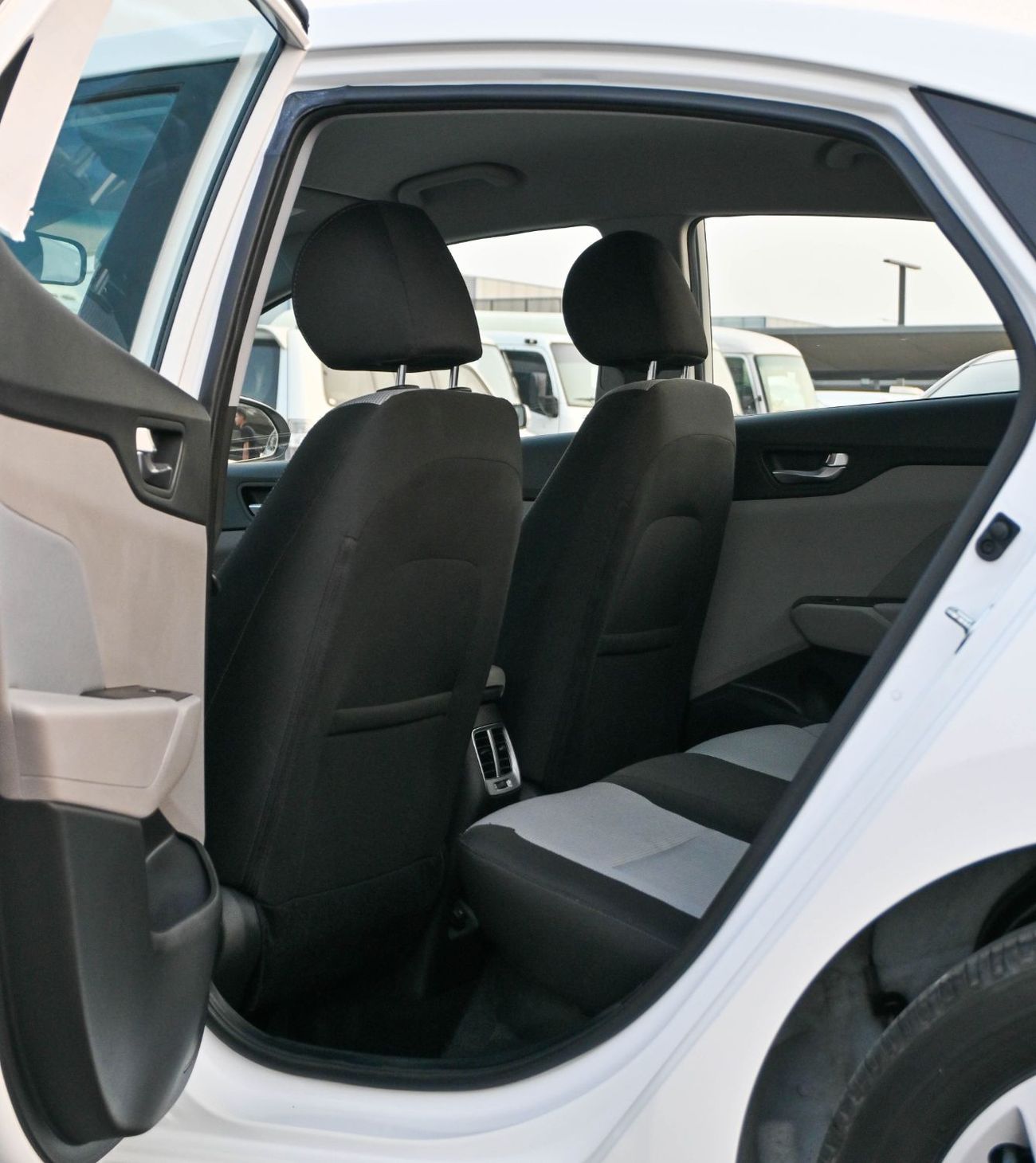 Hyundai Accent HYUNDAI ACCENT 2023 GCC GLS 1.6 IN EXCELLENT CONDITION