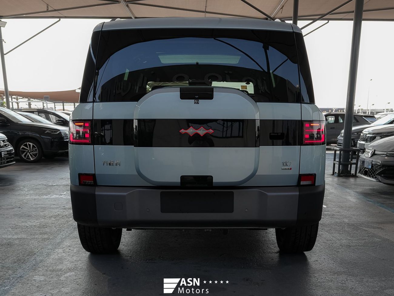 BYD Leopard Titanium 7 Ultra Edition Orange Interior 1.5 Plug-In Hybrid (Export Price)