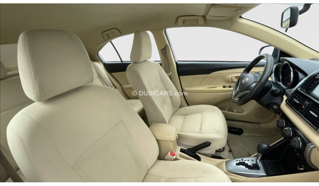 تويوتا يارس SE / E 1.5 | بدون دفعة مقدمة | اختبار قيادة مجاني للمنزل