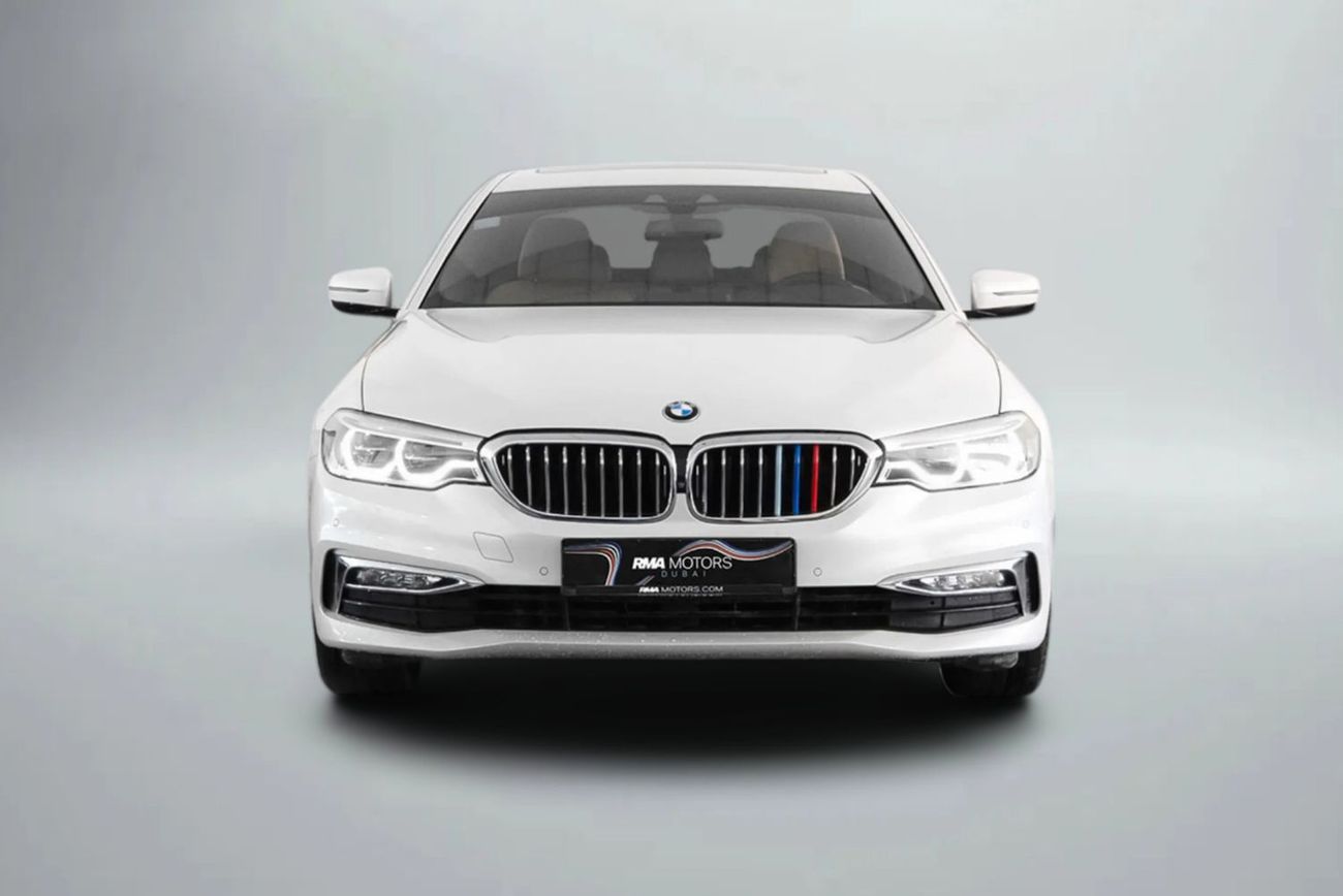 بي أم دبليو 530i Luxury 2.0L