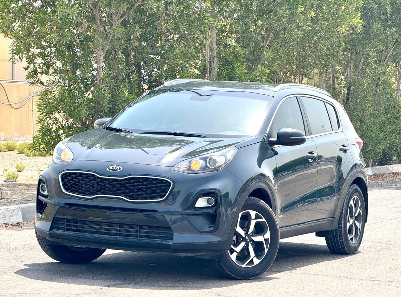 كيا سبورتيج LX 2.4L