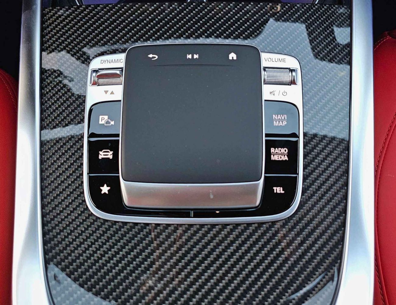 Mercedes-Benz G 63 AMG AIR SUSPENSION / 4.0L V8 / LEATHER SEATS / 4WD / DIGITAL DISPLAY (CODE#69059)