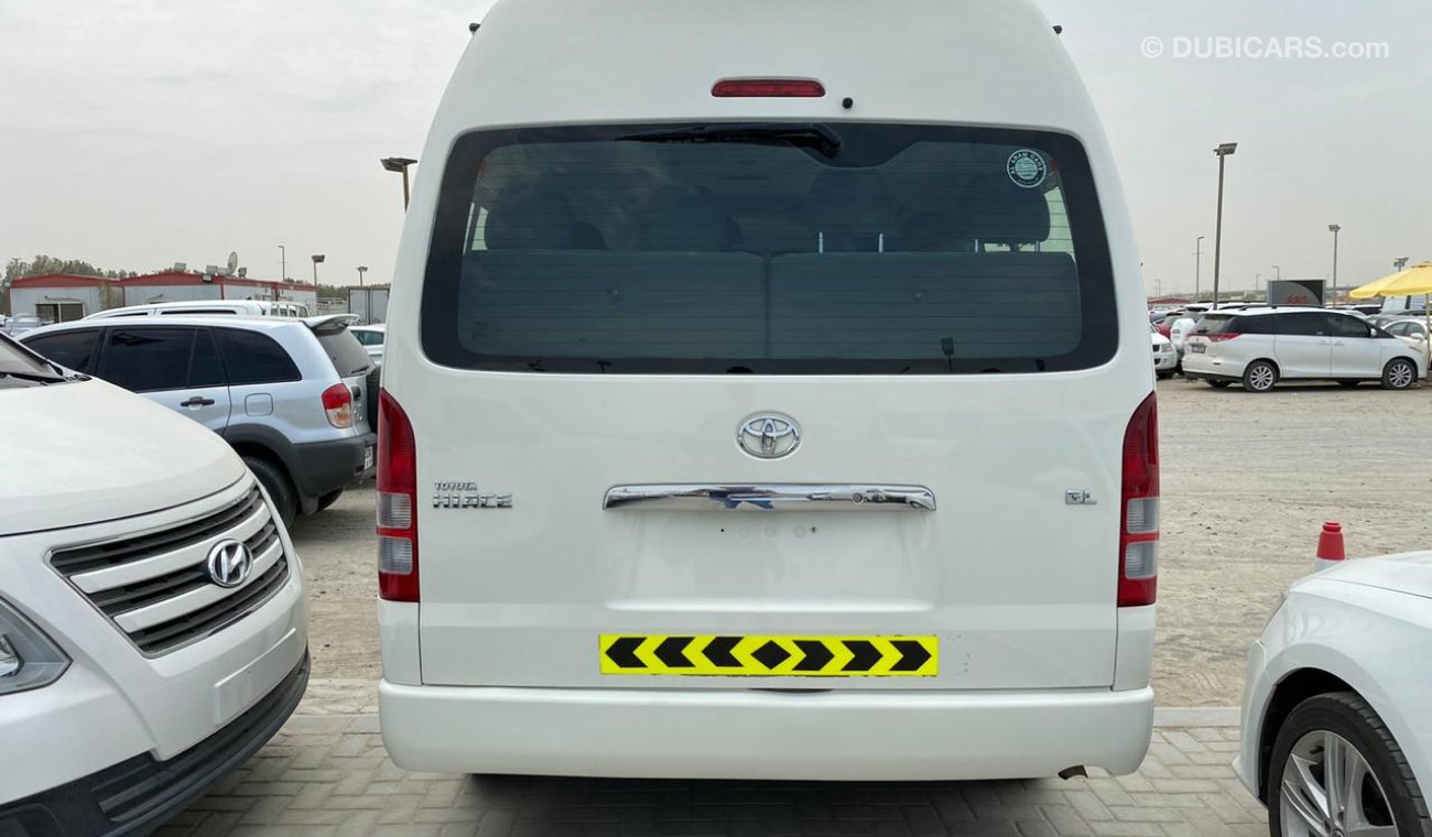 Toyota Hiace Ref#582 2013