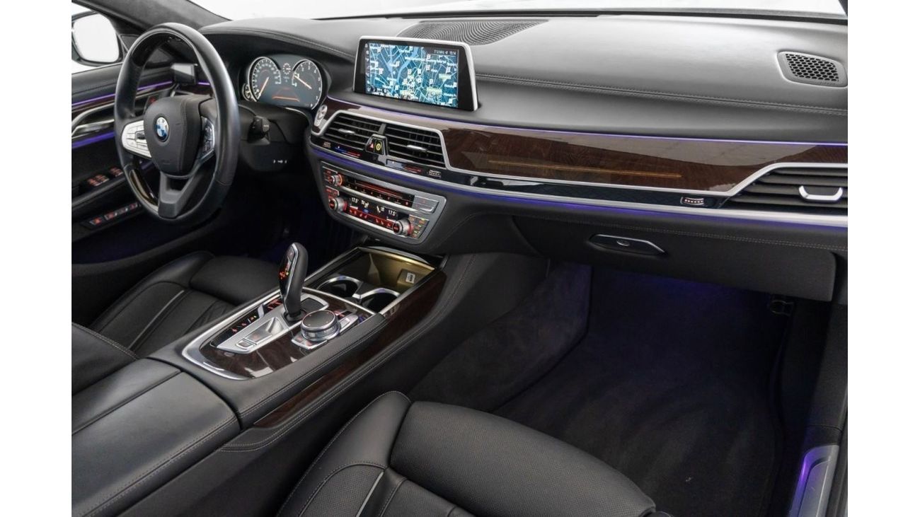 BMW 750Li Luxury