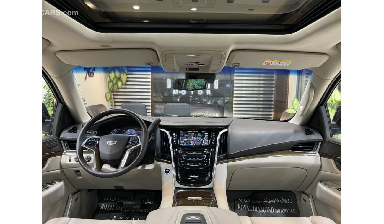 Cadillac Escalade Premium Luxury Cadillac Escalade premium XL GCC 2018 under warranty