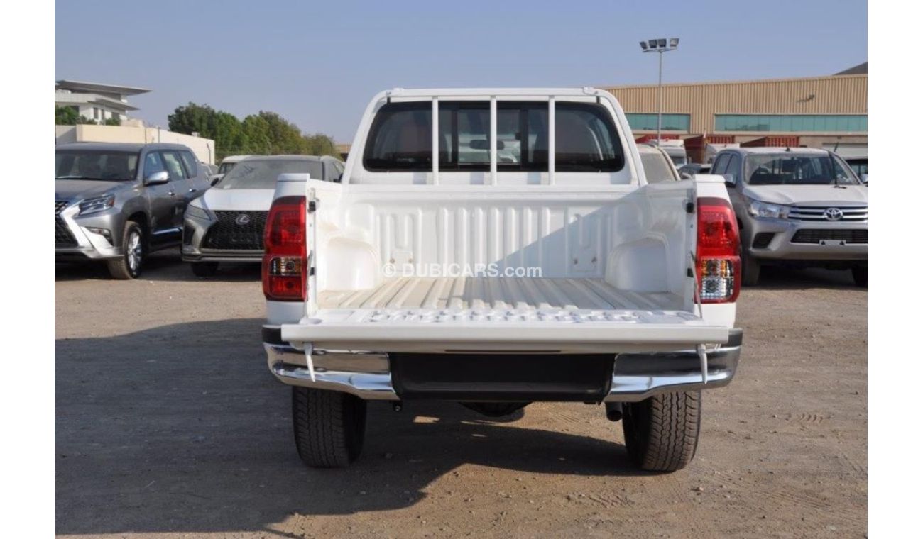 Toyota Hilux 2022 2.4L DIESEL AT MID OPTIONS FOR EXPORT ONLY