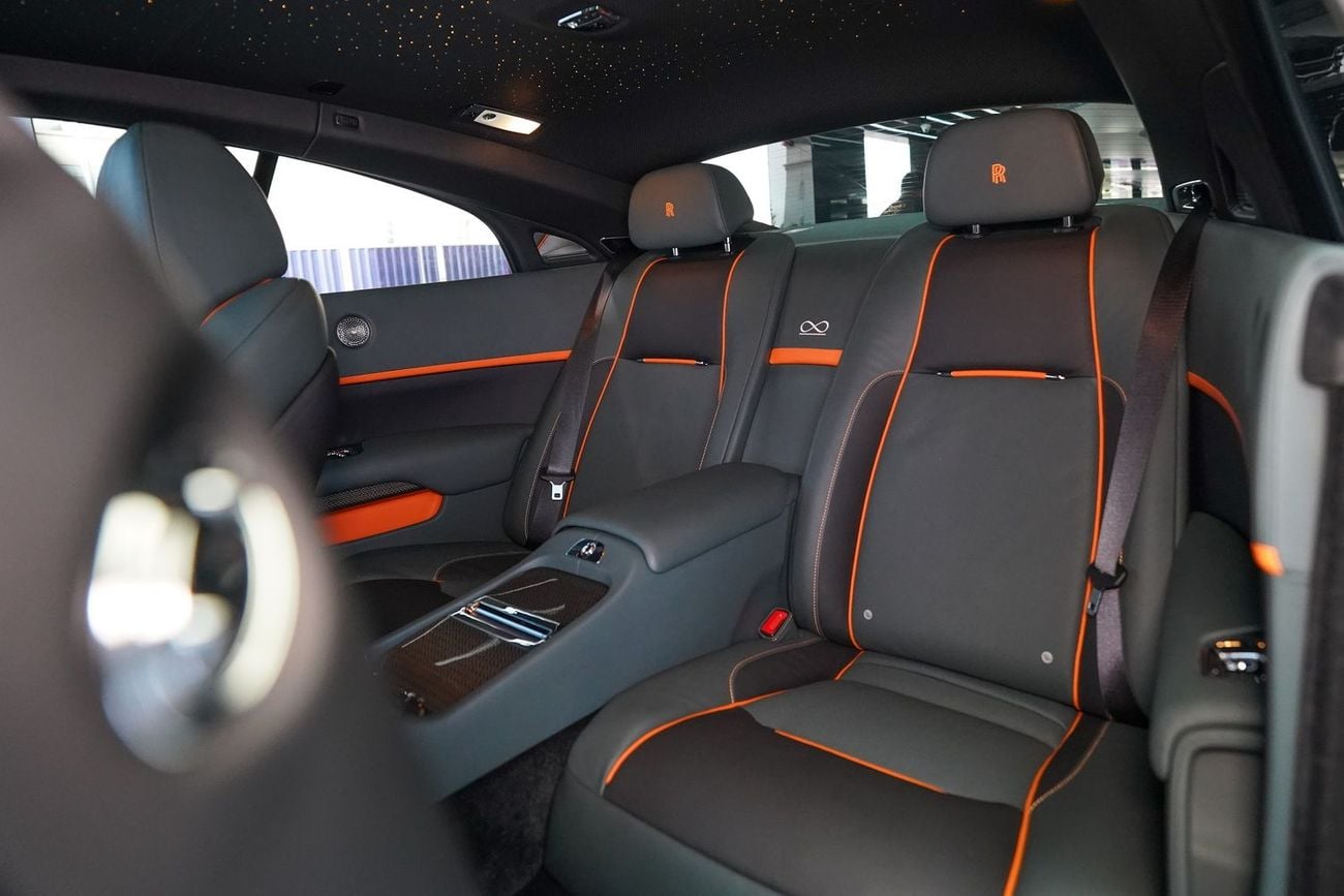 Rolls-Royce Wraith BLACK BADGE