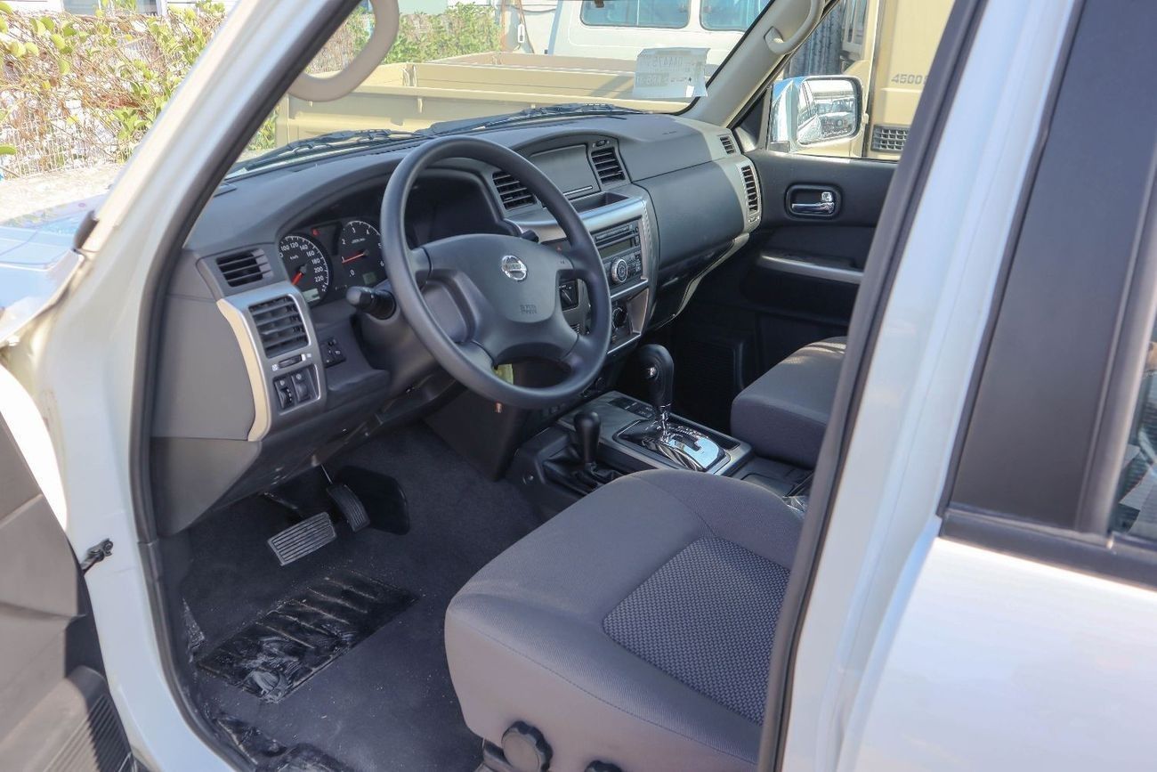 نيسان باترول سفاري nissan patrol safari 4.8L A/T 2023 model