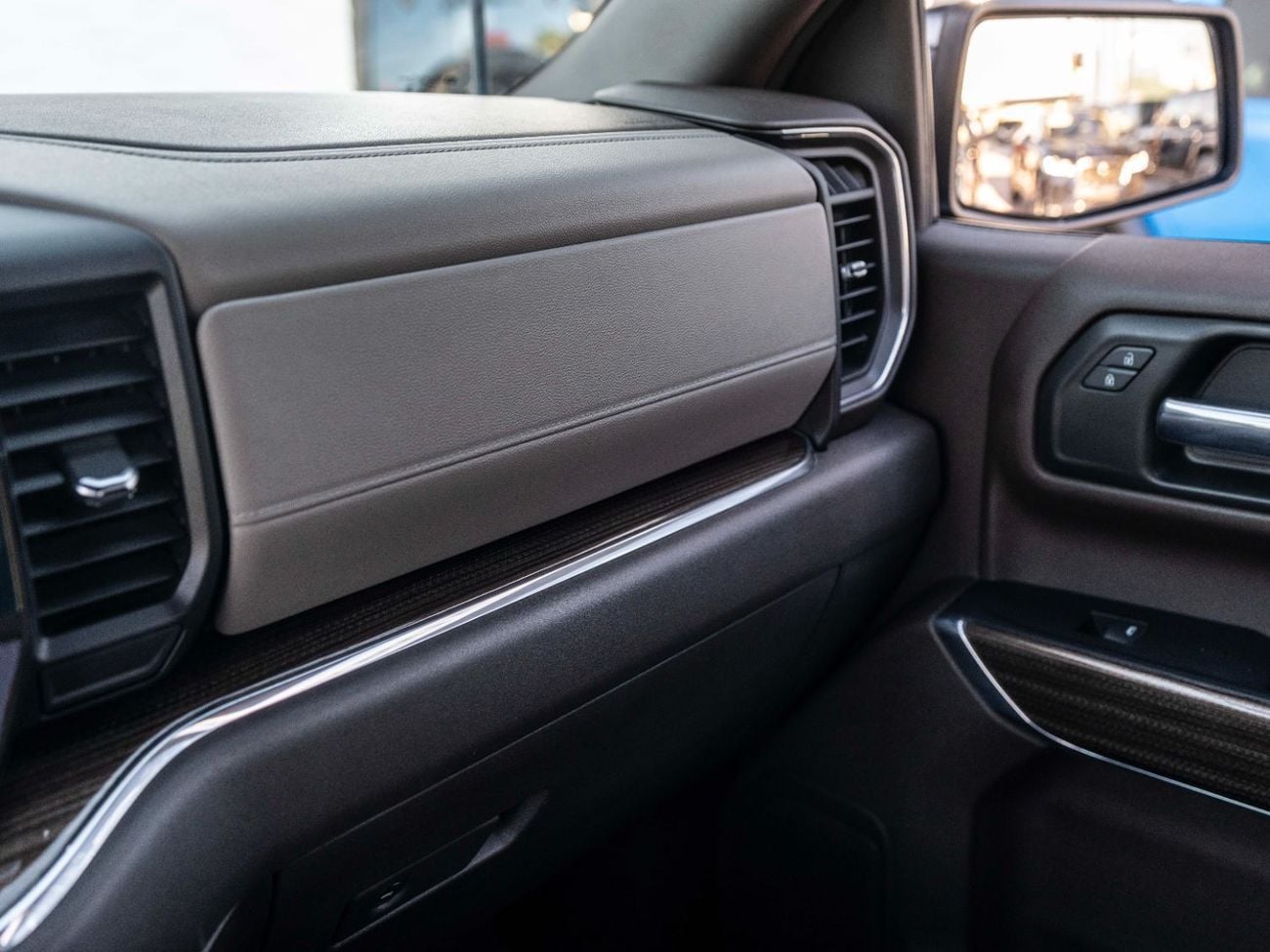 Chevrolet Silverado 1500 REGULAR CAB 2LT TRAILBOSS