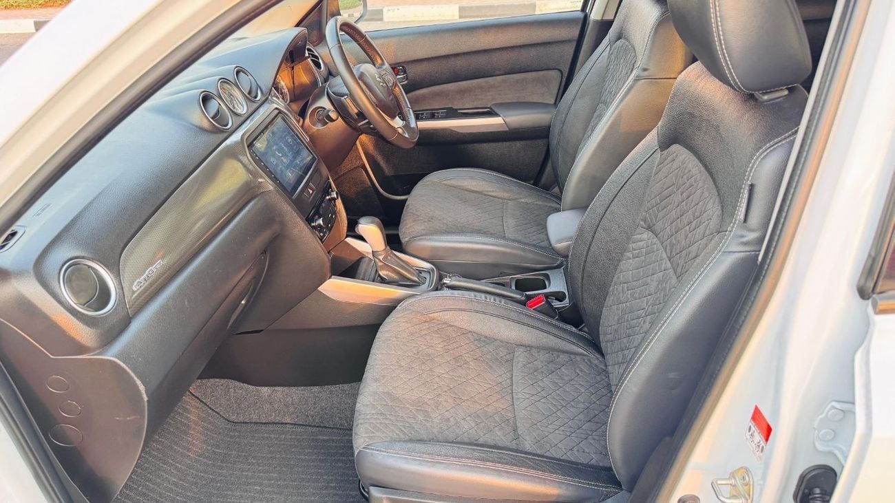 Suzuki Vitara PANORAMIC SUNROOF | CROSSOVER | 1.4L PETROL ENGINE | AT | RHD