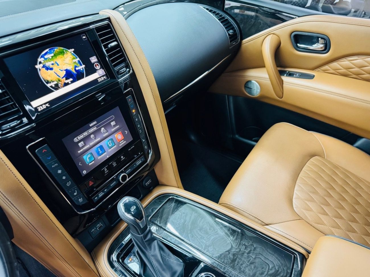 إنفينيتي QX80 Luxury 5.6L