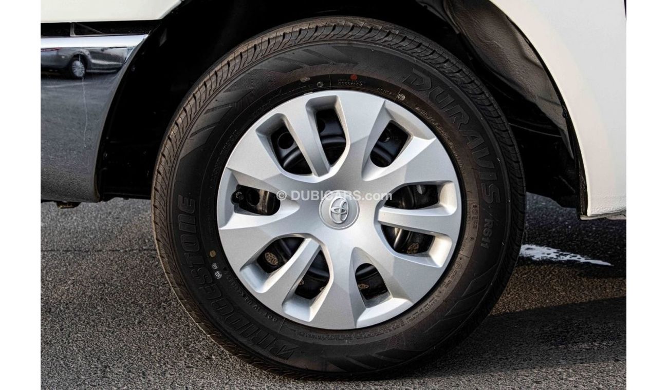 Toyota Hilux 2022 Toyota Hilux 2.7L 4x2 Double Cabin Manual Transmission | Export Only