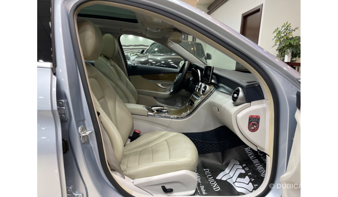 مرسيدس بنز C200 AMG باك Mercedes-Benz C200 AMG kit GCC 2015 under warranty