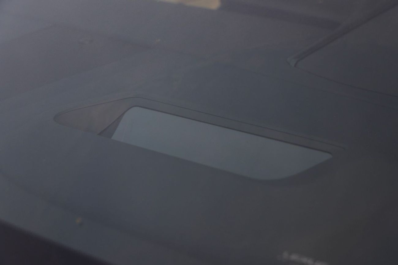 Lexus LM 350h 2024 Lexus LM350 Hybrid 7 seater