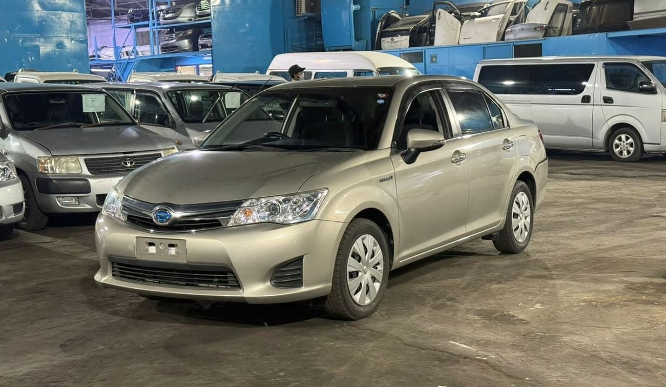 تويوتا كورولا أكسيو