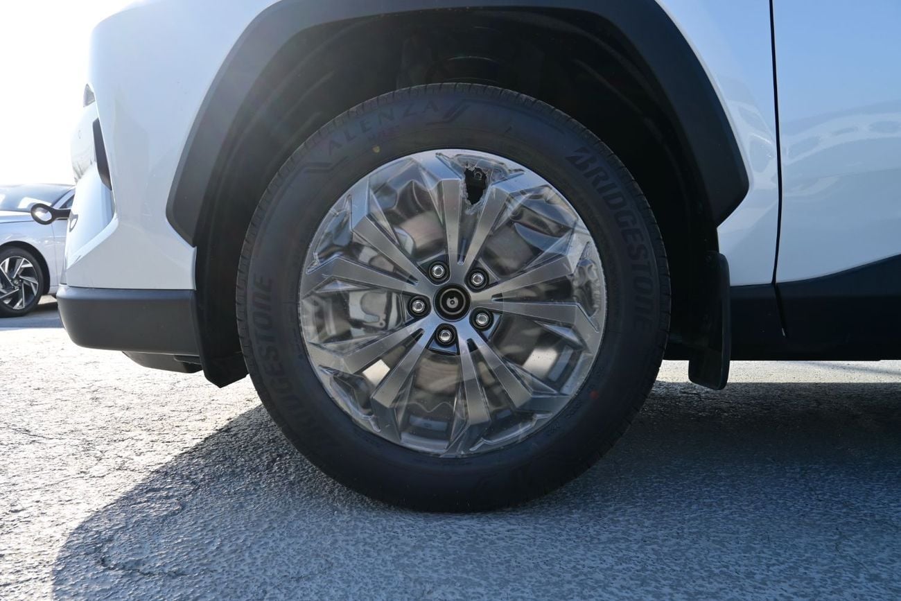 Toyota RAV4 XLE HEV Toyota RAV4 2.5L XLE-G Hybrid AWD, Model 2025 Color White