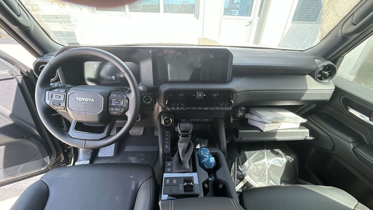 تويوتا برادو 2025 Toyota Prado All-Rounder 7-Seater 2.4L 4-Cyl Turbo Petrol A/T 4WD Export Only