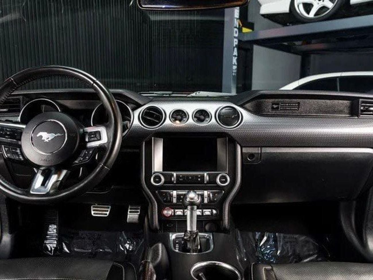 Ford Mustang GT PREMIUM performance package
