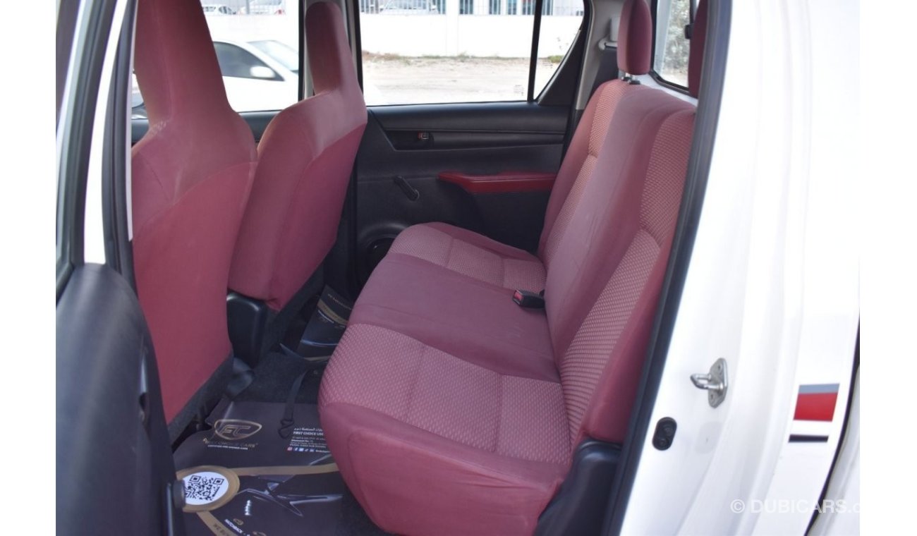 Toyota Hilux 2017 | TOYOTA HILUX | DOUBLE CAB XL | 4X2 2.7L 5-SEATER | GCC | VERY WELL-MAINTAINED | SPECTACULAR C