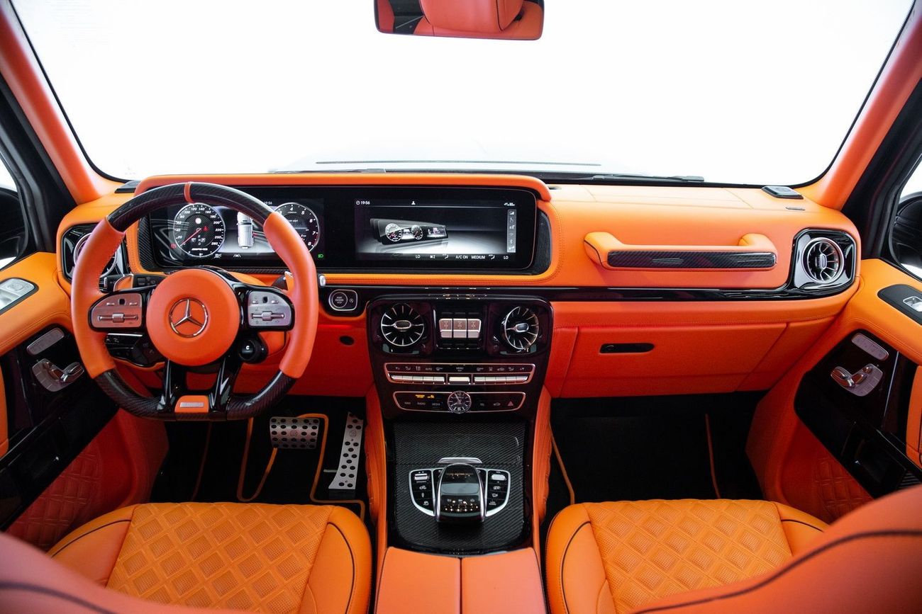 Mercedes-Benz G 63 AMG 6x6 BRABUS