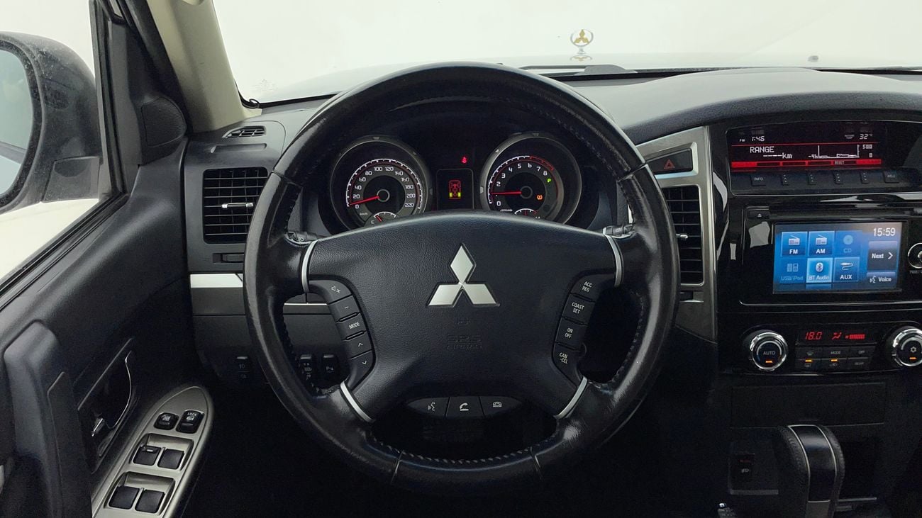 ميتسوبيشي باجيرو GLS MIDLINE 3 | بدون دفعة مقدمة | اختبار القيادة في المنزل