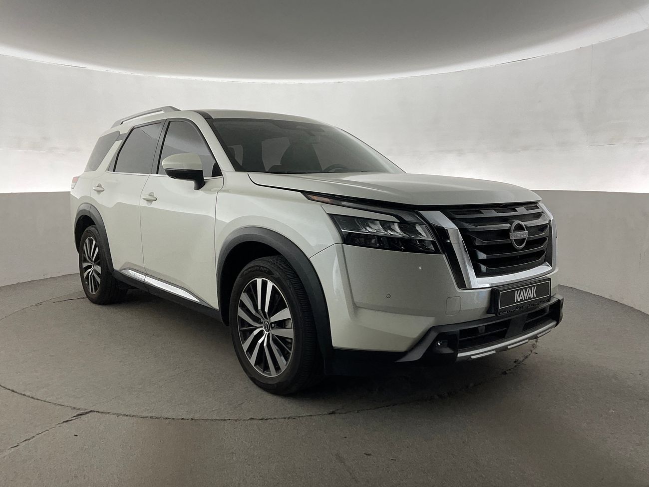 Nissan Pathfinder SL | National Day Celebration | Guaranteed Warranty | 0 Down Payment