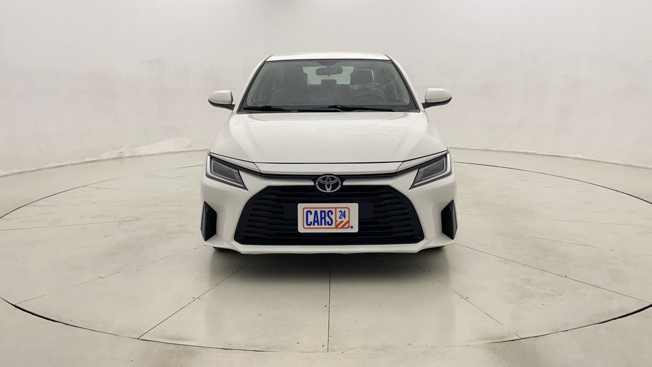 تويوتا يارس E 1.5 | بدون دفعة مقدمة | اختبار القيادة في المنزل