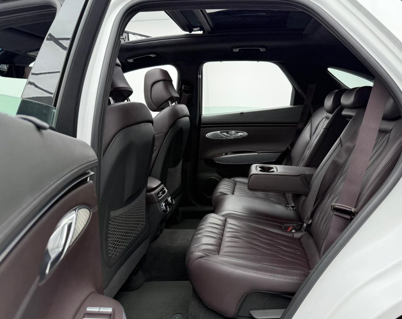 Genesis GV70 PRESTIGE 2023 Genesis GV70, Warranty+Full Service History, GCC