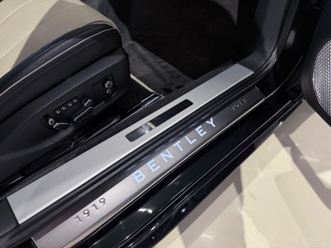 Bentley Continental GT 6.0L W12 (626 HP) 2019 Bentley Continental Speed W12,  Fully serviced , Perfect Condition