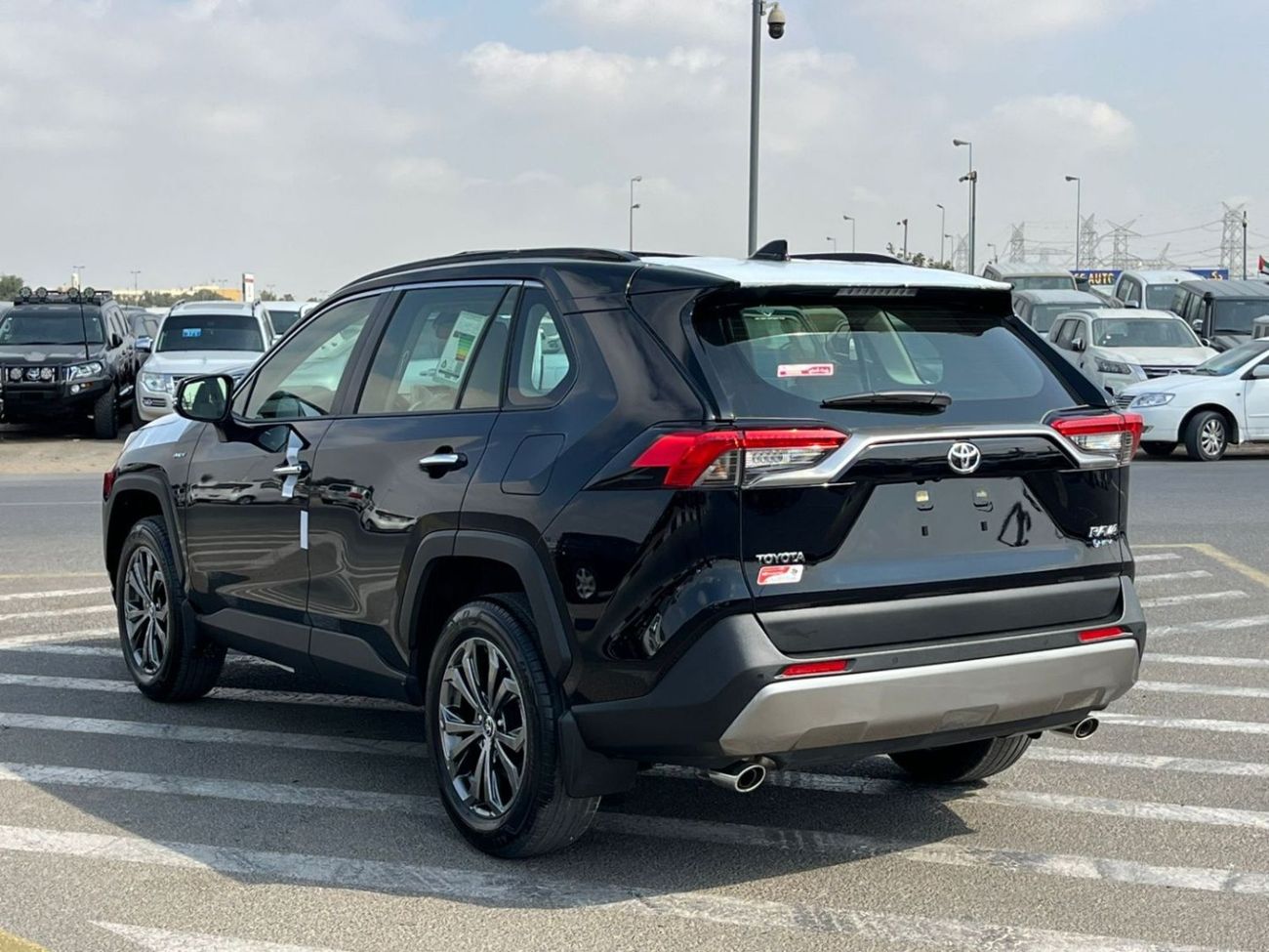 New Toyota RAV4 RAV4 LIMITED 2.5L HEV 2025 for sale in Dubai - 826685
