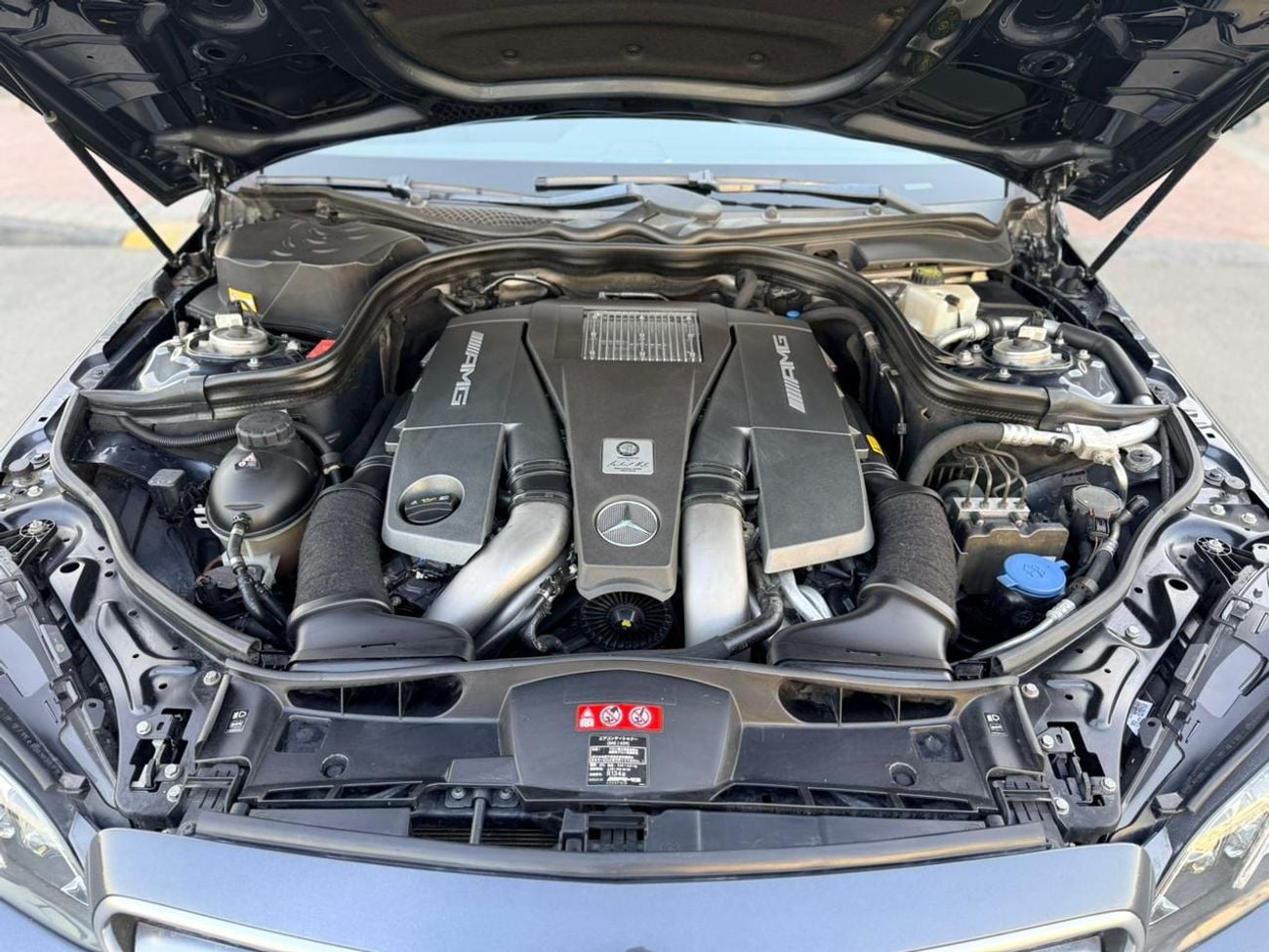 Mercedes-Benz E 63 AMG