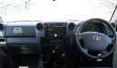 Toyota Land Cruiser Pick Up right hand drive V8 diesel manual low kms dual cab